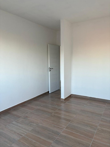 Hermoso 3 Ambientes Desarrollado En Una Planta En Venta!