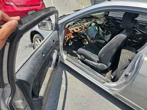 Desarmo Civic 2003 Coupe En Partes Motor Transmisión Yonke (Usado)