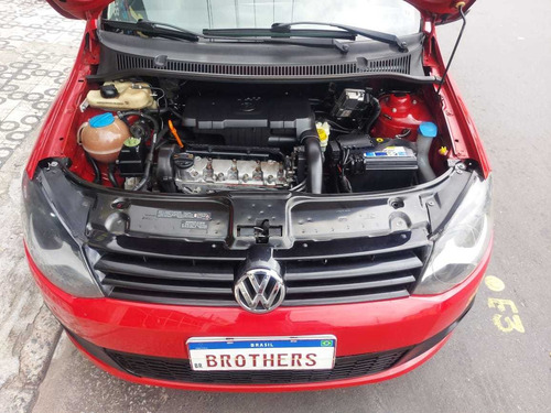 Volkswagen Fox 1.0 Vht (flex) 4p