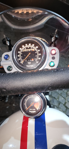 Triumph Scrambler 900