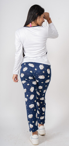 Imagen 3 de 4 de Pijama De Mujer De Borreguito , Pantalon Y Blusa