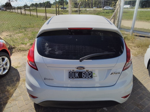 Imagen 4 de 6 de Ford Fiesta S 5p C/gnc 2015
