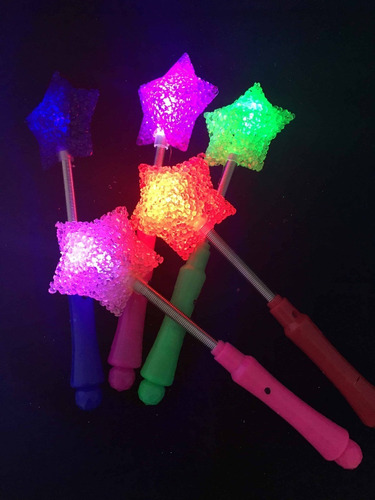 Imagen 7 de 10 de Pack 20 Varas Varitas Led Combo Cotillon Luminoso Fiesta