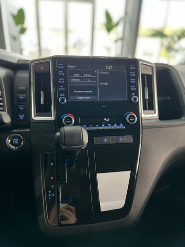 Imagen 8 de 14 de Toyota Hiace Vx Premium 2022