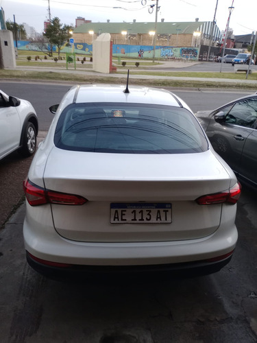 Fiat Cronos 1,3 Drive Gse