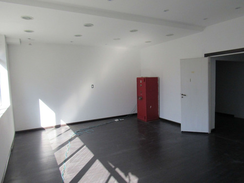 Imagen 10 de 18 de Alquiler Oficina 232 M2