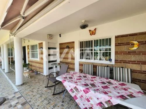 Casa En Venta En Morelos, Fraccionamiento Paraíso Tlahuica