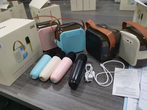 Altavoz Bluetooth Inalámbrico Con Luces De Atmósfera Deslumb