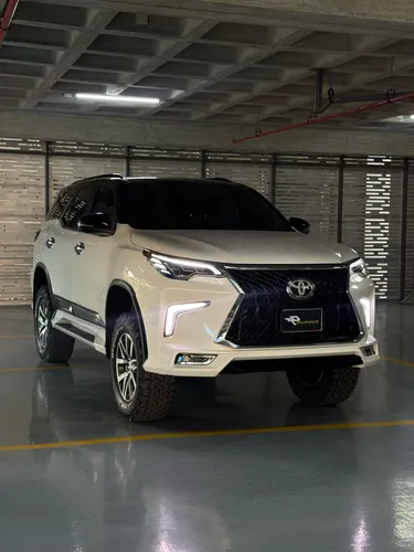 Toyota Fortuner Platinum 2020