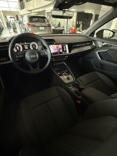 Audi A3 1.4 Sedán 35tfsi Select At Dsg