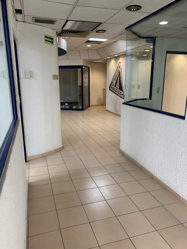 Imagen 15 de 18 de Extraordinaria Oficina En Santa Fe, Excelente Ubicación