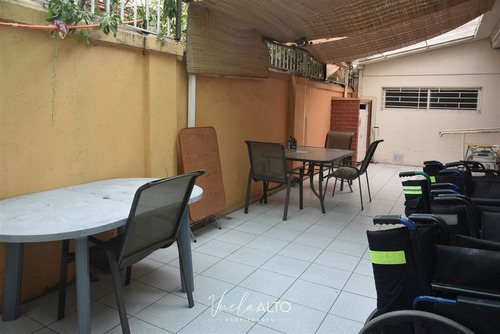Casa En Venta De 14 Dorm. En Macul/hogar Adulto Mayor