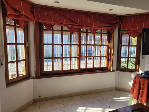 Chalet 6 Ambientes Con Parque Punta Mogotes
