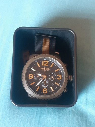 Relógio Fossil Com Pulseira De Nylon 10 Atm