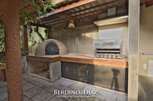 Casa - Playa Mansa 3 Dormitorios. Oportunidad- Ref: 667