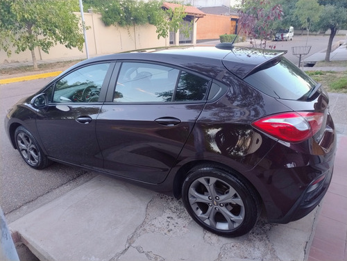 Chevrolet Cruze 1.4 Lt