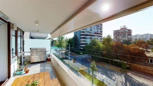 Departamento En Arriendo De 3 Dorm. En Vitacura