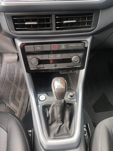 Volkswagen T-Cross 1.0 200 TSI TOTAL FLEX COMFORTLINE AUTOMÁTICO
