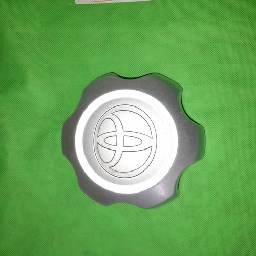 Tapa Rin Copa Centro Polvera Hilux 2007 Al 2009 