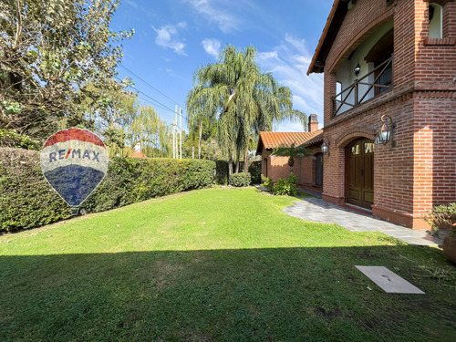 Casa 6 Ambientes En Venta En El Trebol Ezeiza