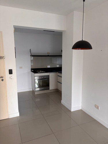 Alquiler Amplio Monoambiente 39 M2 Piscina Parrilla