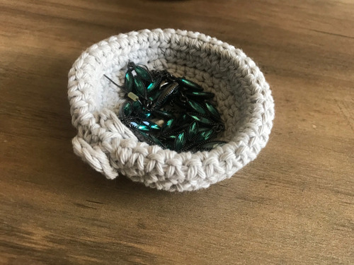 Imagen 3 de 4 de Canasta A Crochet 8cm