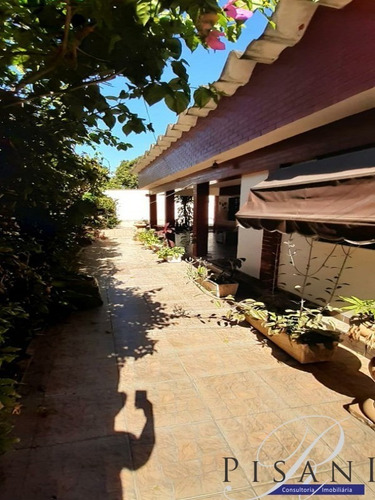 Imagem 4 de 30 de Pedra De Guaratiba, Ampla Casa Linear Com 180m², Terreno Com 900m², 5 Vagas, Piscina - Ca00924 - 69290882
