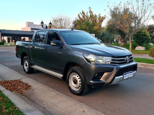 Toyota Hilux 4x2 D/c Dx 2.4 Tdi6 M/t 2016
