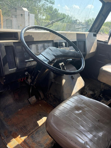 Pipa Combustible 4x2 International 4900 Año 1991