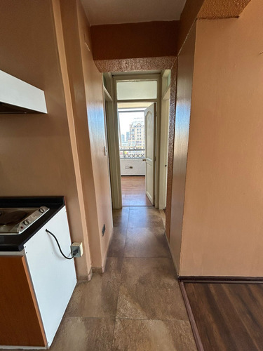 Venta Cómodo Y Céntrico Departamento 2d1b (81681)