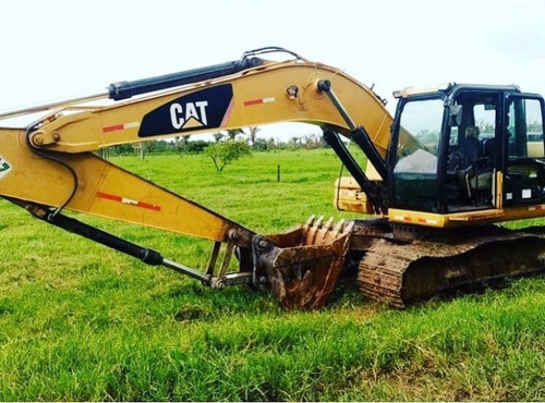 Cat 320d , Perfecto Estado.