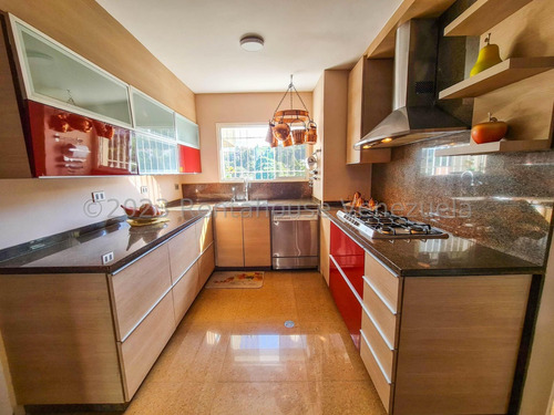 Apartamento En Venta En Los Naranjos Del Cafetal Ca 24-11095 Yg
