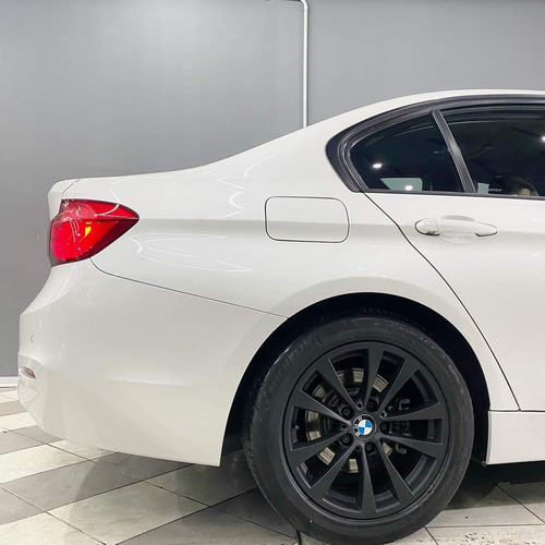 Bmw Serie 3 2.0 320i Sedan Executive 2017