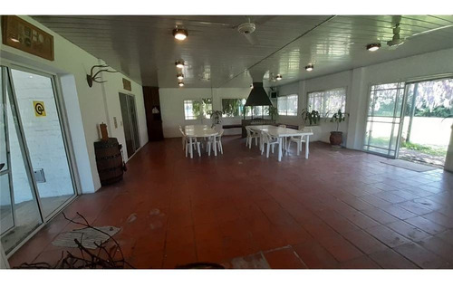 Quinta Venta Paso Del Rey Con Pileta Climatizada