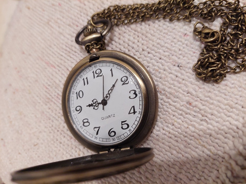 Imagen 4 de 5 de Reloj Bolsillo Dorado | Reloj Estilo Antiguo Quartz