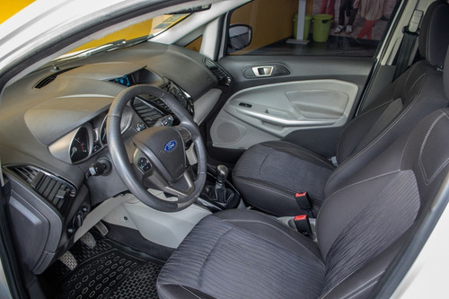 Imagen 4 de 20 de Ford Ecosport 2014 1.6 Titanium 110cv 4x2 Npp Nv