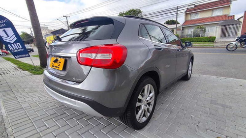Imagem 6 de 15 de Mercedes-benz Gla 200 1.6 Cgi Style 16v Turbo 4p 2016