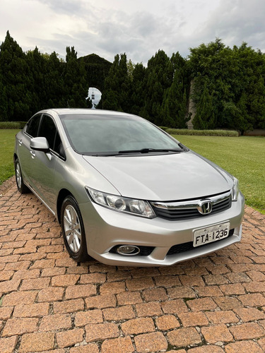 Honda Civic 1.8 Lxs Flex Aut. 4p