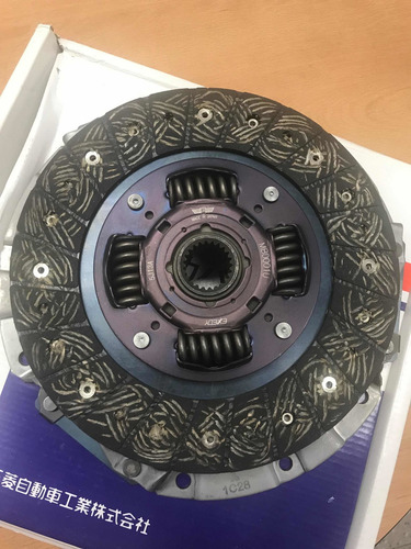 Imagen 3 de 6 de Kit Clutch O Crochet Mitsubishi L300 L200 Montero