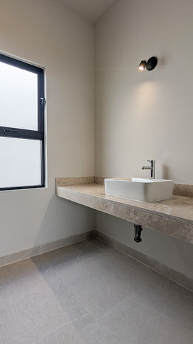 Casa En Venta En Exclusivo Desarrollo De Cholul, Merida.