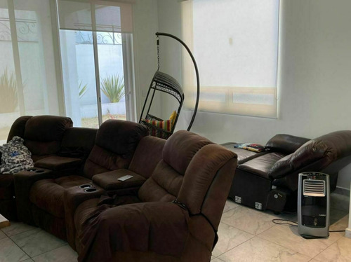 Vendo Preciosa Casa En Privada De Pergolas, Bosque Real.