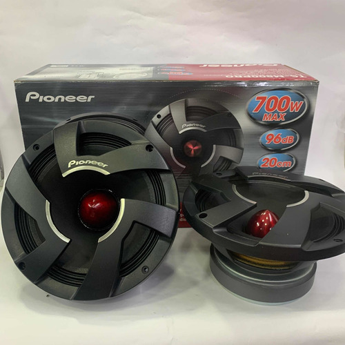 Medios Para Carro Ts-m800pro 700w