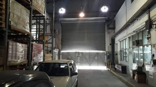 Excelente Inmueble De 3700m2 En Villa Lugano