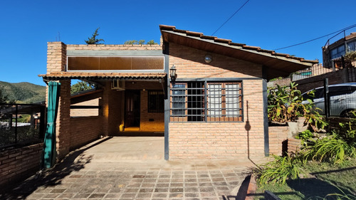 Venta Oportunidad Casa 3 Dormitorios Con Pileta