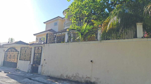 Alquilo Casa Para Vivienda, En Altos De Arroyo Hondo 2do.