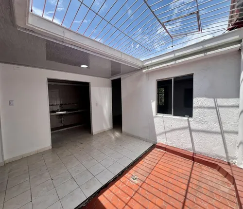 Venta Casa Bifamiliar Con Local B/ Los Andes, Cali Norte