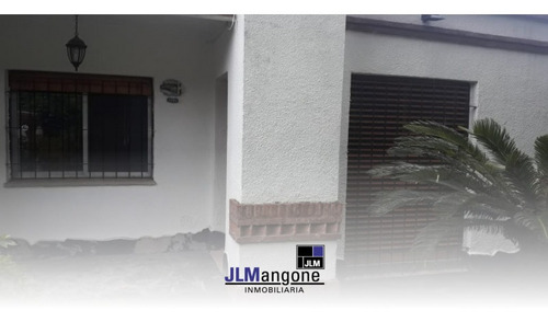 Imagen 7 de 8 de Casa 4 Ambientes Con Cochera Y Parque