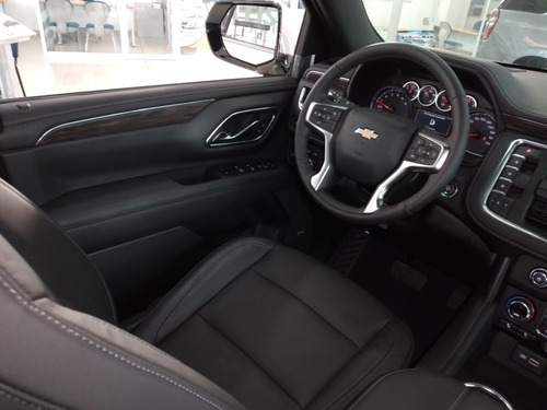 Chevrolet Suburban 2021 5.4 Lt Piel Blanca At
