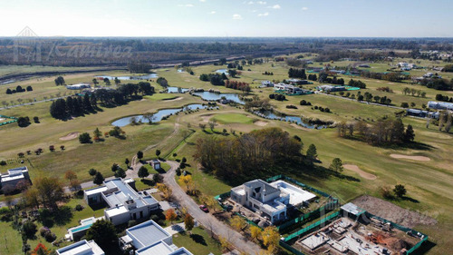 Último Lote Terreno 4000 Mts. En Venta Everlinks Golf
