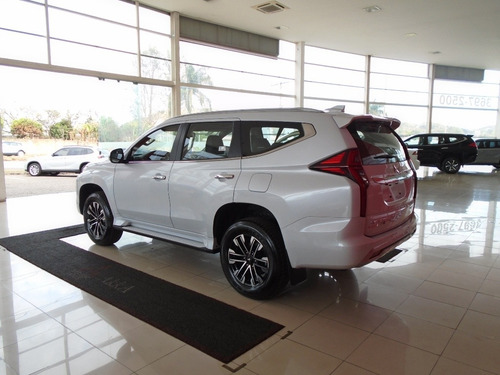Imagem 12 de 15 de Pajero Sport 2.4 16v Mivec Turbo Diesel Hpe-s Awd Automático